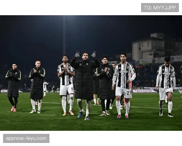 莱切防线稳固助力关键胜利，球队状态强势回暖